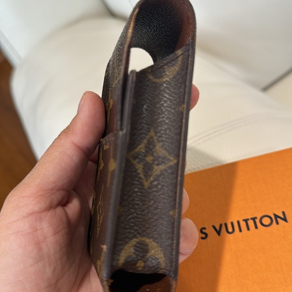Authentic LV pouch. - Picture 5 of 16
